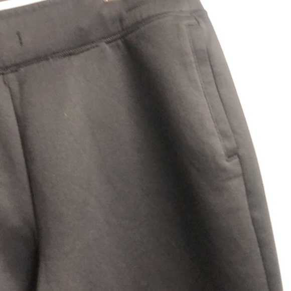 Black joggers with pockets elastic waist band comfy 34” waist - Picture 4 of 12